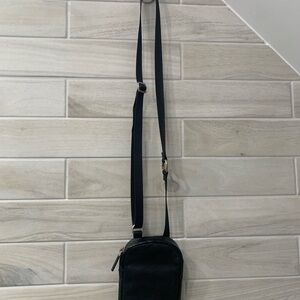 Lululemon Black Crossbody Phone Bag
